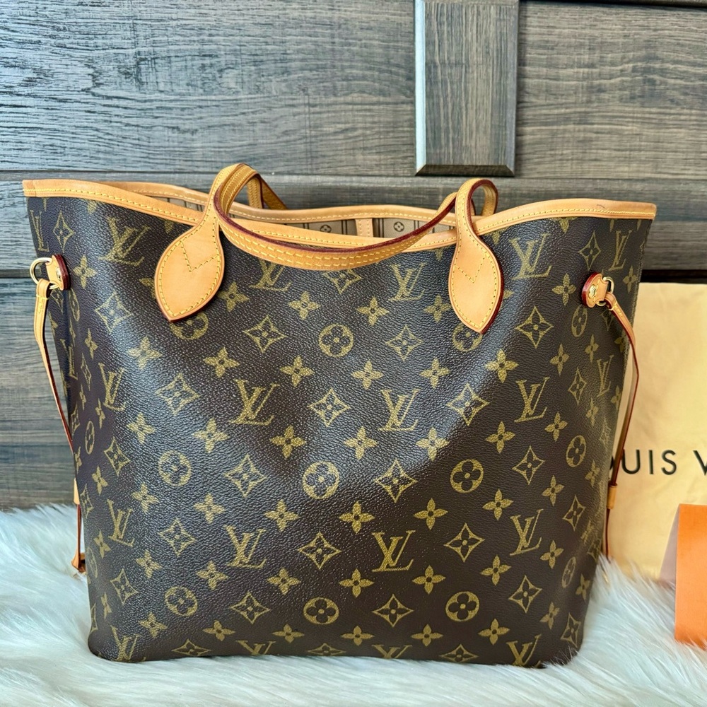Louis Vuitton Neverfull mm